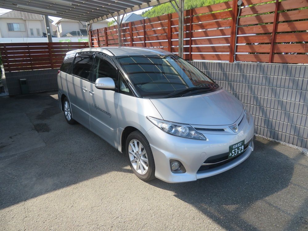 霊柩寝台車